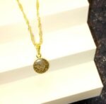 Mini Pingente Moldura Redonda (corrente não inclusa)